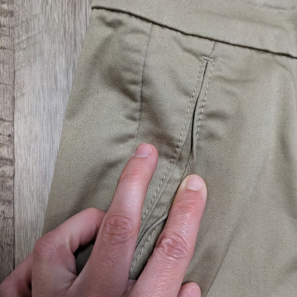 Dockers Smooth Khaki Pants Cuffed - Picture 6 of 14